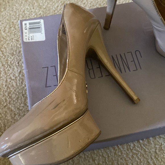 JLO - TAN HEELS - Picture 3 of 5